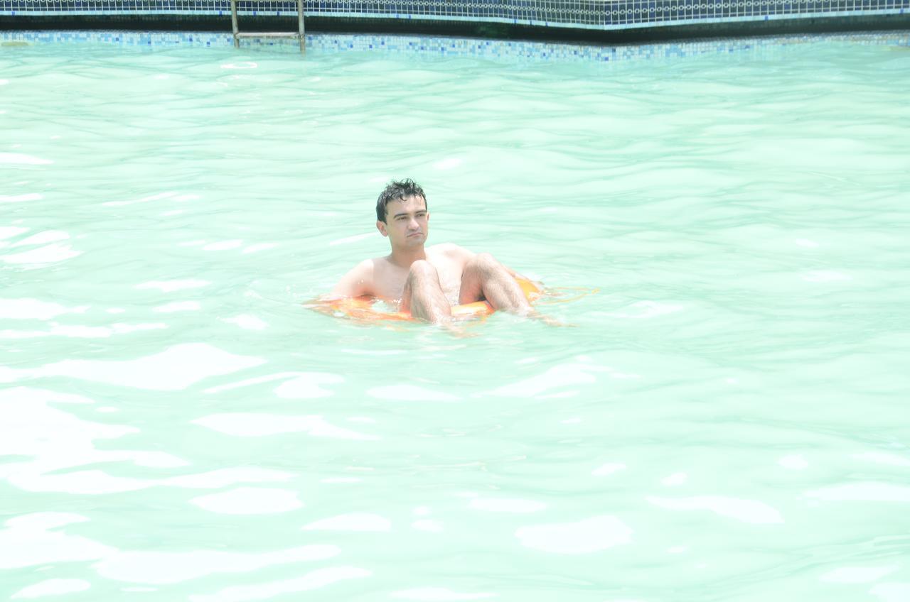 Magsons Resorts Vrindavan Kosi Bagian luar foto